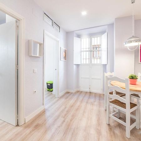Apartamentos Alfaqueque A إشبيلية المظهر الخارجي الصورة